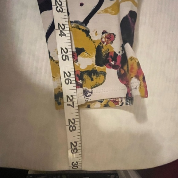 Lysse Floral Print Leggings, size Med - Picture 5 of 6